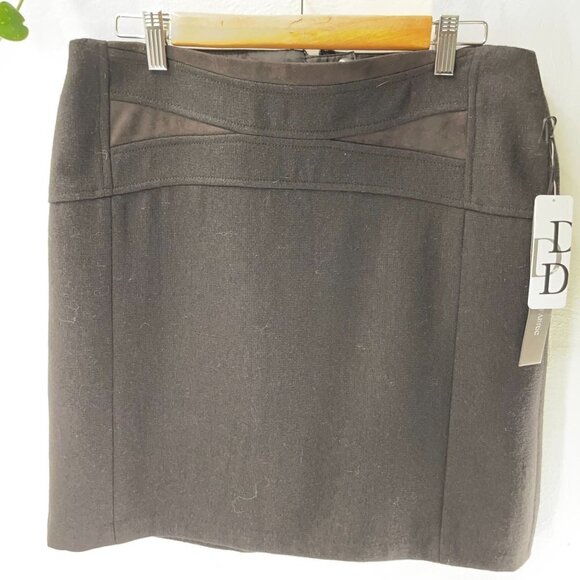 NEW WITH TAGS Dahlia Black MOTO WOOL BLEND Miniskirt SIZE 10  Goth Academia Punk - Picture 6 of 6